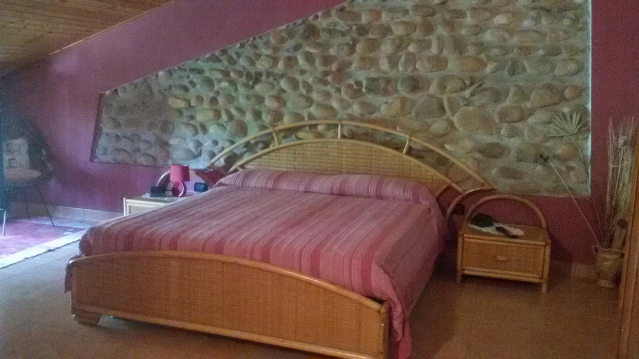 Agriturismo La Pace Villa Valeggio sul Mincio Luaran gambar