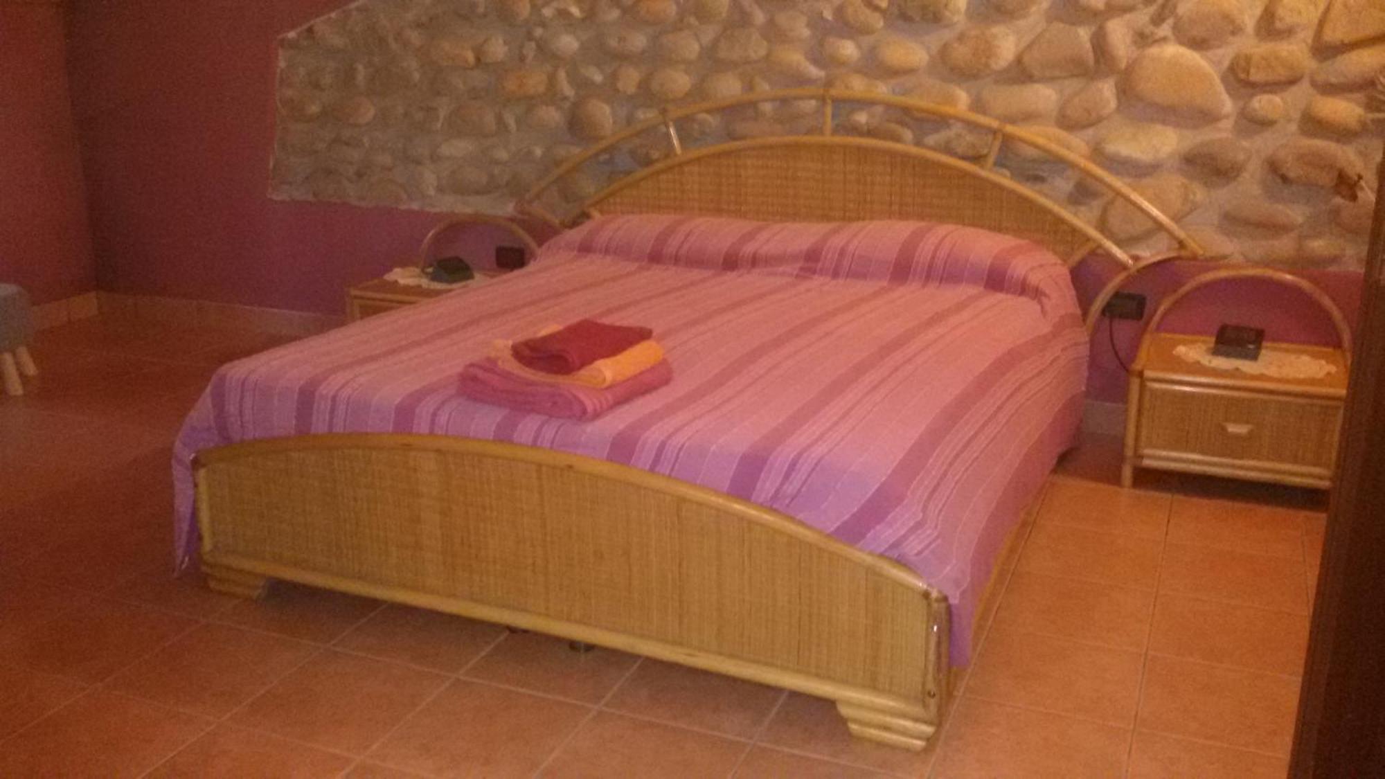 Agriturismo La Pace Villa Valeggio sul Mincio Luaran gambar